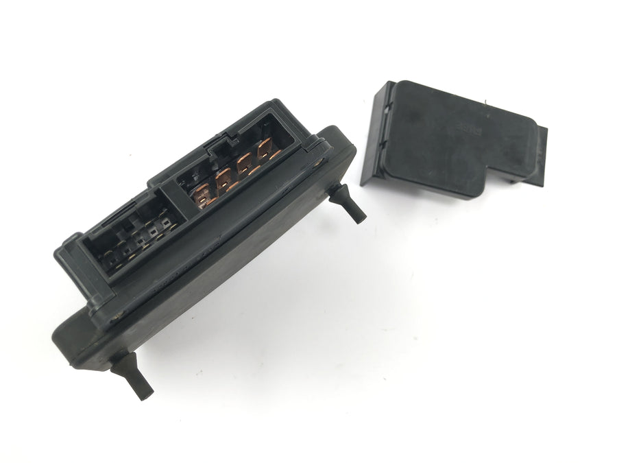 Kawasaki ZRX 1200 S ZRT20A [2001] - Fuse Box Junction Box