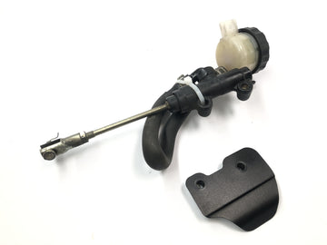 Triumph Daytona 900 T300 [1996] - Rear brake pump Rear brake pump