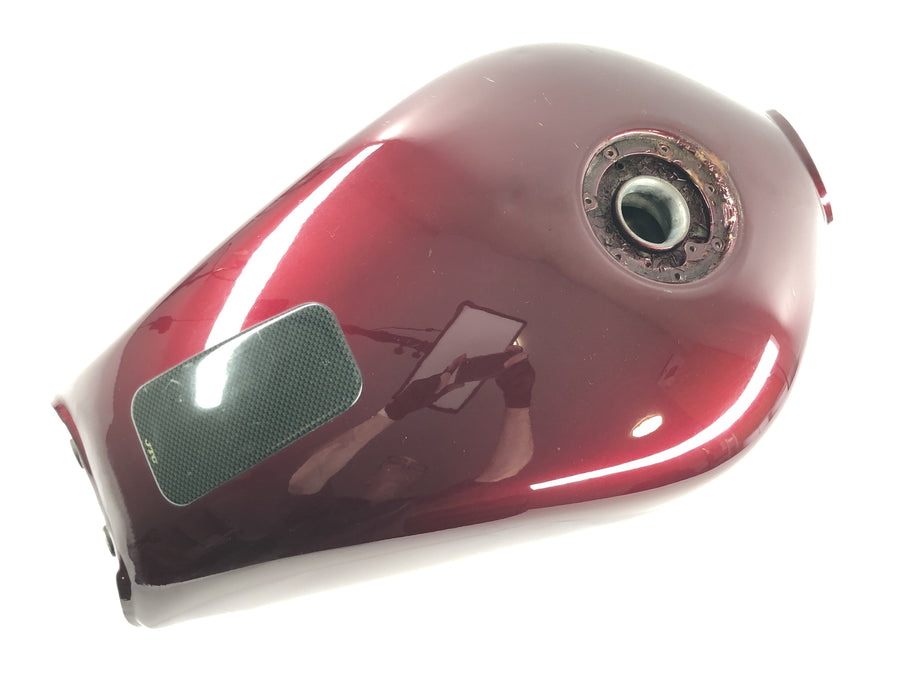 Kawasaki Zephyr 750 ZR750C [1994] - Petrol tank fuel tank container with small dents
