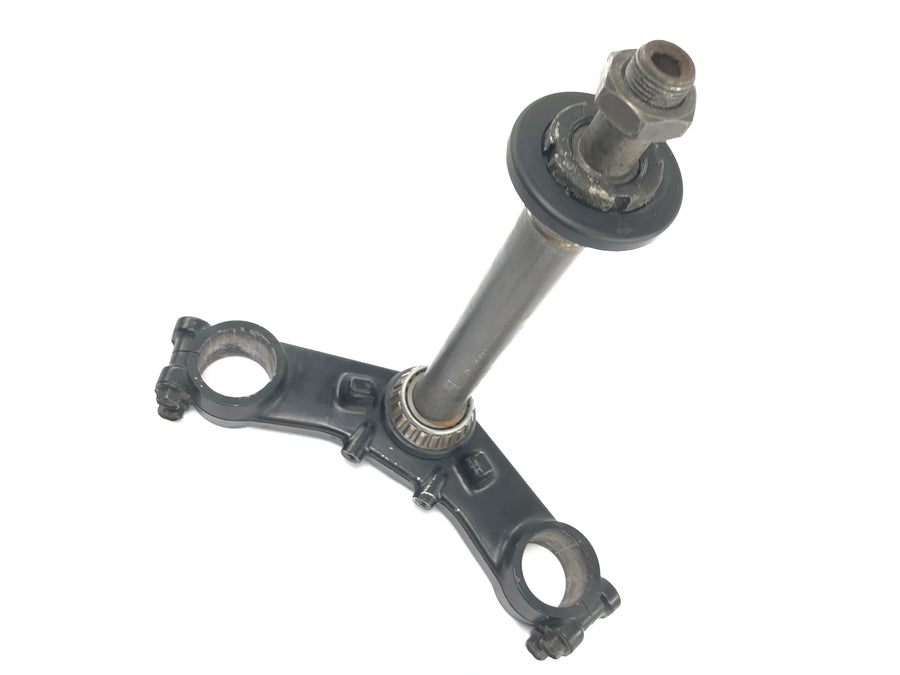 Kawasaki GPZ 1000 RX ZXT00A [1986] - Lower fork bridge, steering head lower bridge