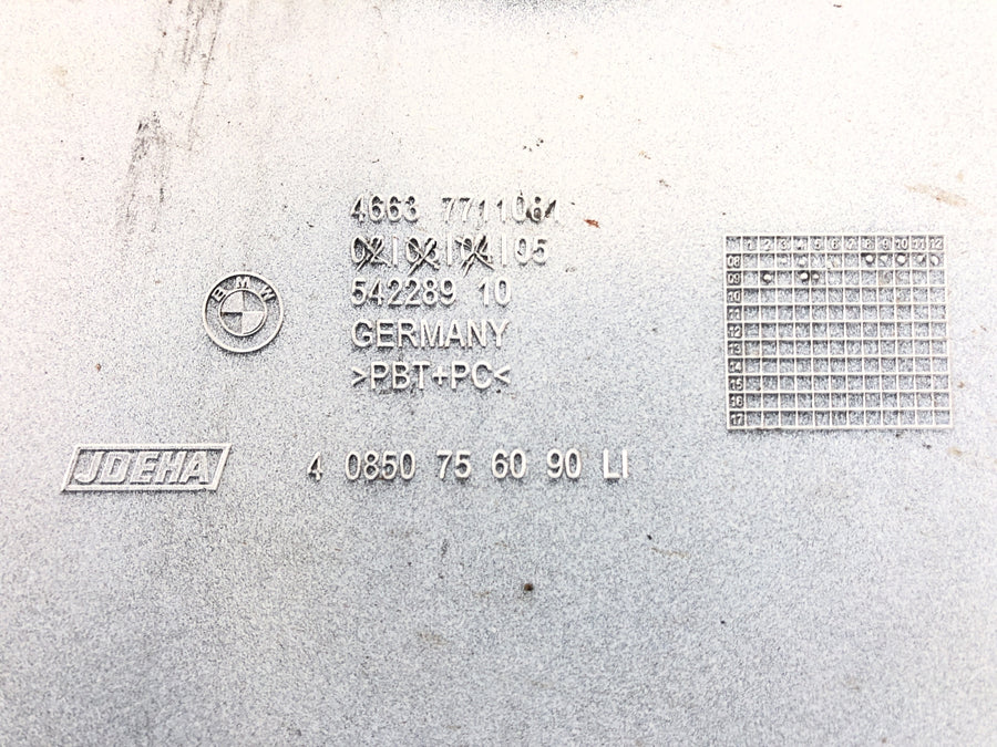 BMW K 1300 S K12S [2010] - Side cladding on the left side panel disguise part
