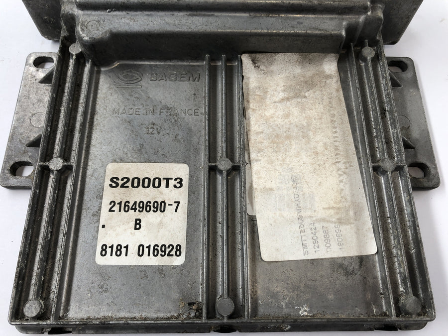 Triumph Speed ​​Triple 955i [1999] - CDI control unit