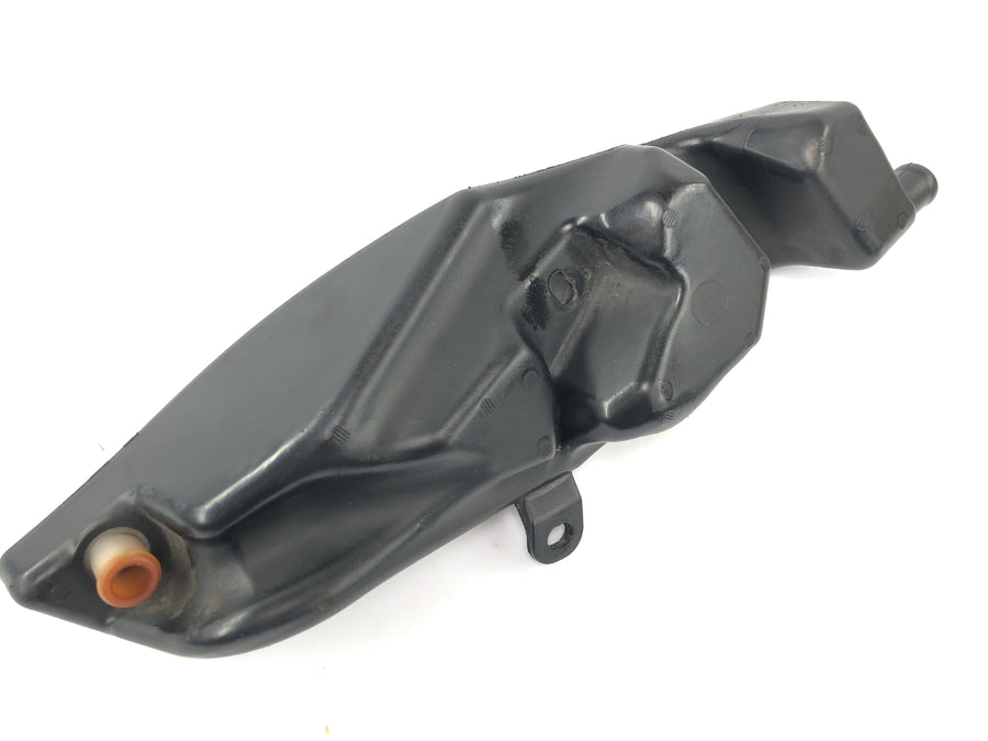 Ducati 999 H4 [2003] - oil tank