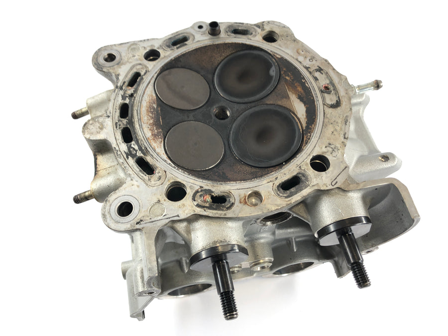 Ducati 1098 S H7 [2009] - cylinder head at the front
