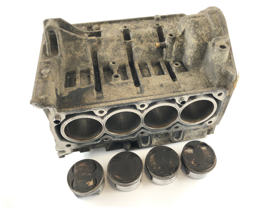 BMW K 1200 RS [2002] - Engine housing cylinder and piston