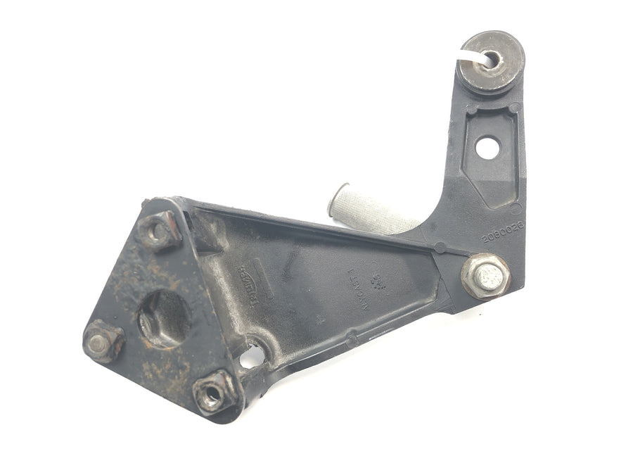 Triumph Daytona 900 T300 [1996] - Footrest bracket passenger right passenger footrest