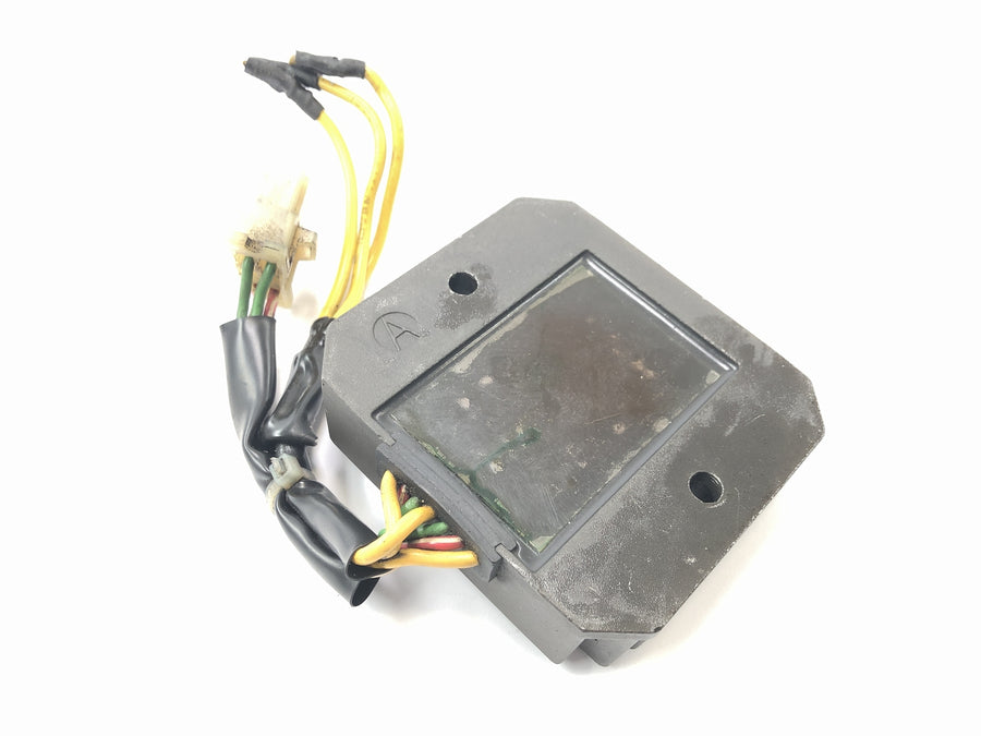 Aprilia RST 1000 Futura [2002] - Control of Tension Regulators Rectification