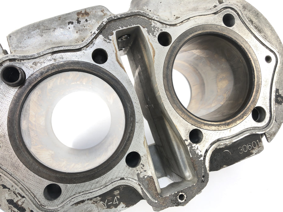 Yamaha XS 650 SE 3L1 [1979] - cylinder with piston