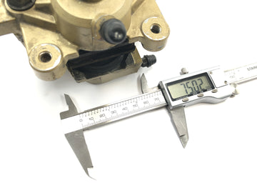 Suzuki GSX R 1100 GU74C [1987] - Bremssattel Bremszange hinten Tokico - 0