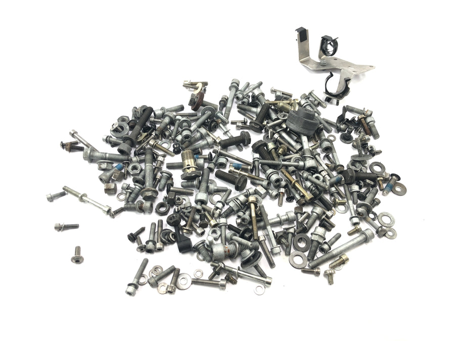 BMW R 1100 S R2S [2000] - leftover parts and screws mixed lot