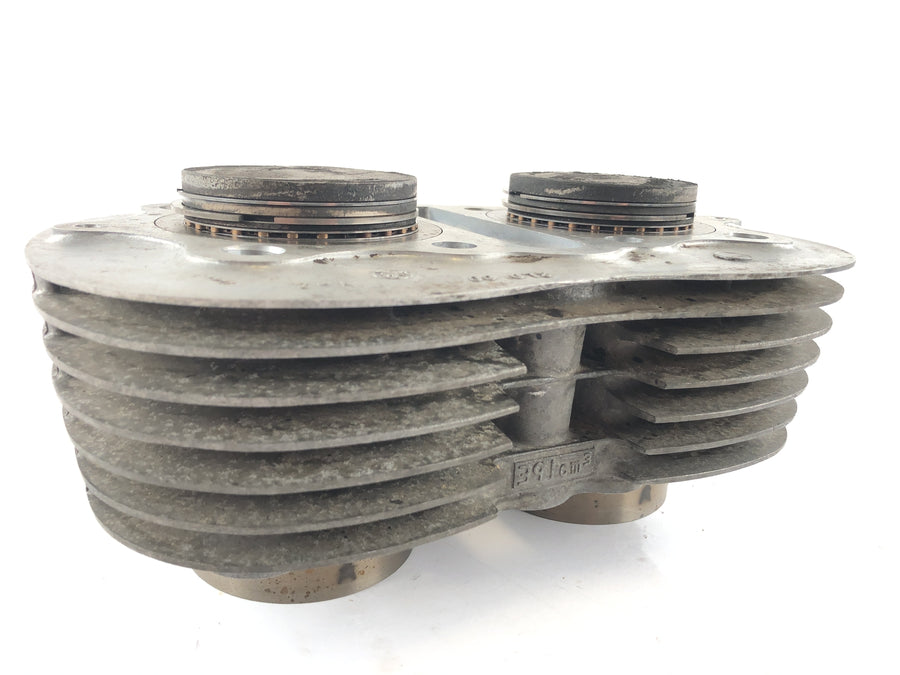 Yamaha XS 400 2A2 [1982] - Cylinder with piston