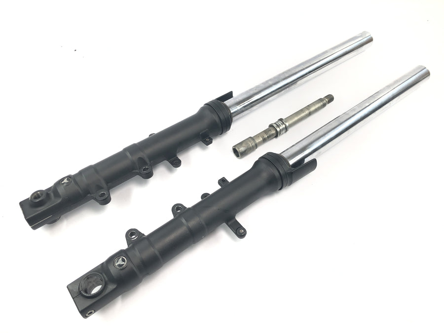 Yamaha MT 03 RM02 [2007] - Fork telescopic fork with axle fork tubes fork bars