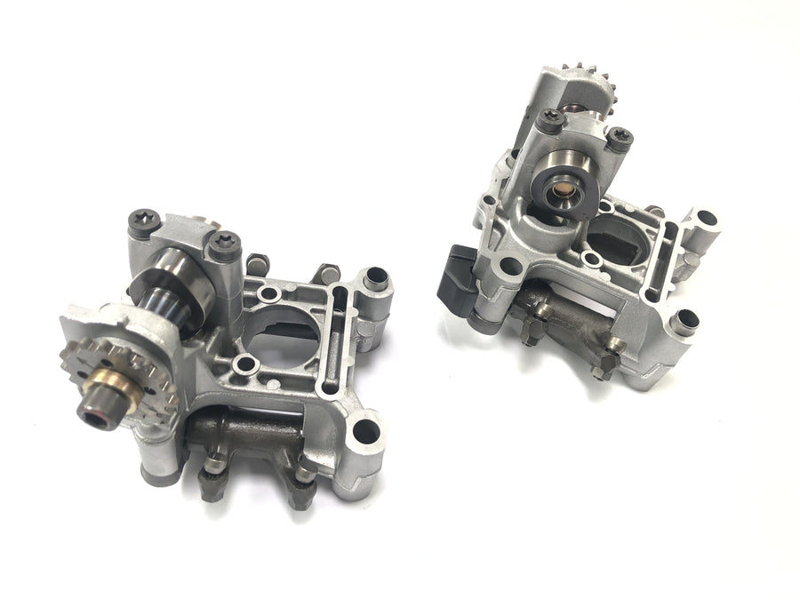 BMW R 1200 CL K30 [2003] - camshaft bock set on the right with camshafts