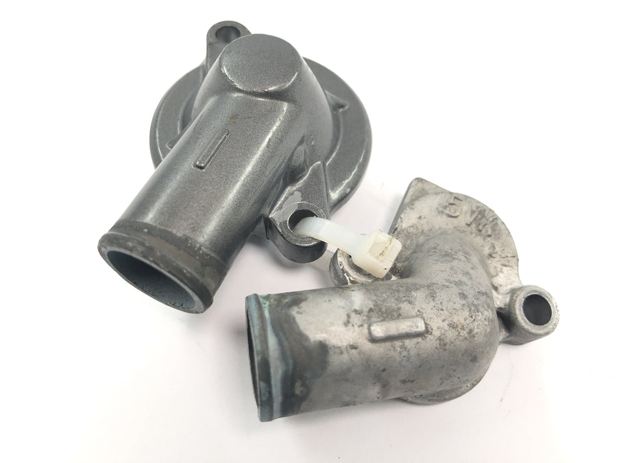 Yamaha MT 03 RM02 [2007] - thermostat housing coolant connection water connection