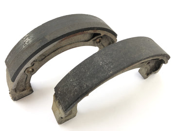 Yamaha XT 500 1U6 [1981] - Brake shoes - 0