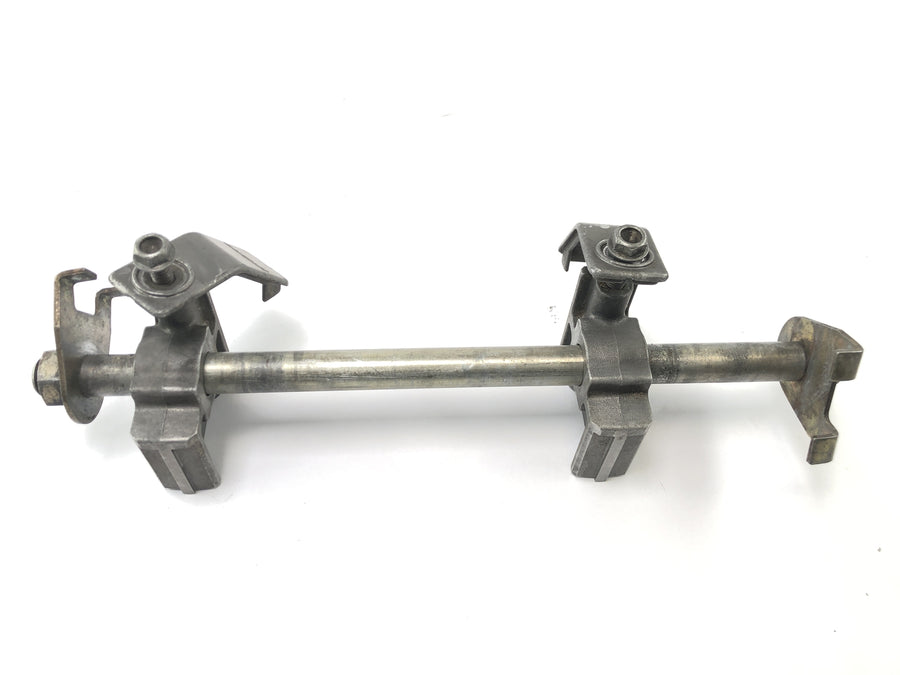 Ducati Monster M600 [1995] - rear axle with chain tensioner axis liner axle