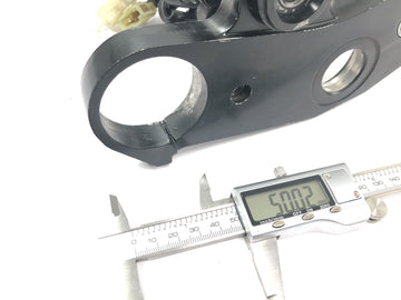 Yamaha YZF R1 RN04 [2001] - Lock set with ignition lock, tank cap, steering lock, fork bridge at the top - 0