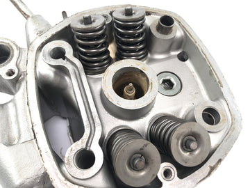 Honda GL 500 Silverwing PC02 [1982] - cylinder head on the right - 0