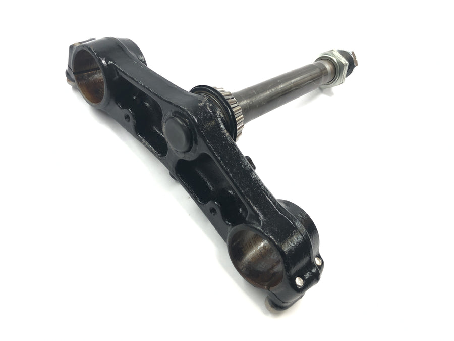 Triumph Tiger 955i 709EN [2003] - lower fork clamp