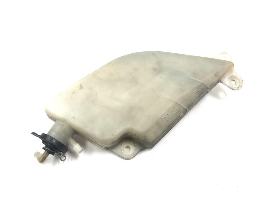 Yamaha YZF R1 RN04 [2001] - Coolant expansion tank coolant reservoir