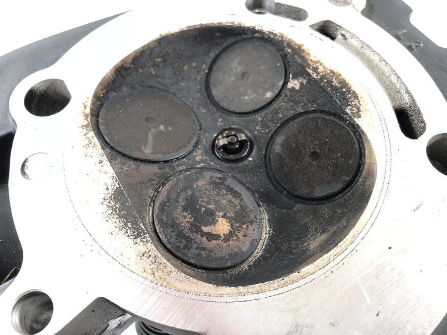 BMW R 1200 C 259C [1997] - Cylinder head on the left with camshaft stone and camshaft