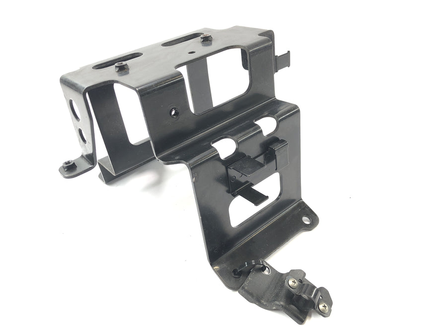Suzuki VZ 1500 WVCU [2011] - battery box bracket unit holder