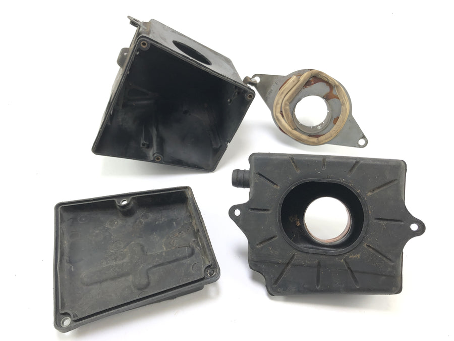 Yamaha XT 500 1U6 [1981] - Air filter box