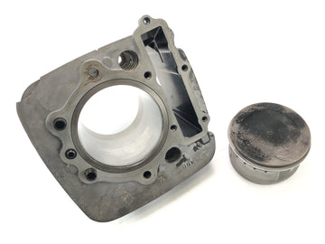 Yamaha XT 600 43F [1985] - cylinder with piston