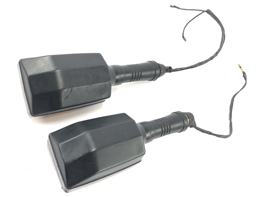 Yamaha XT 600 43F [1985] - turn signal blinker light on the left and right