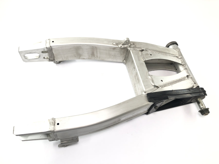 Yamaha XJR 1300 RP06 [2002] - Swing arm rear wheel swing arm