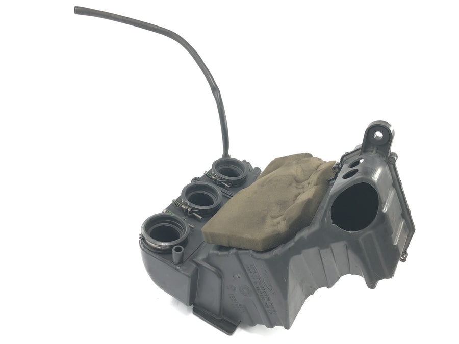 TRIUMPH DAYTONA 955I T595 [1998] - Air filter box airbox