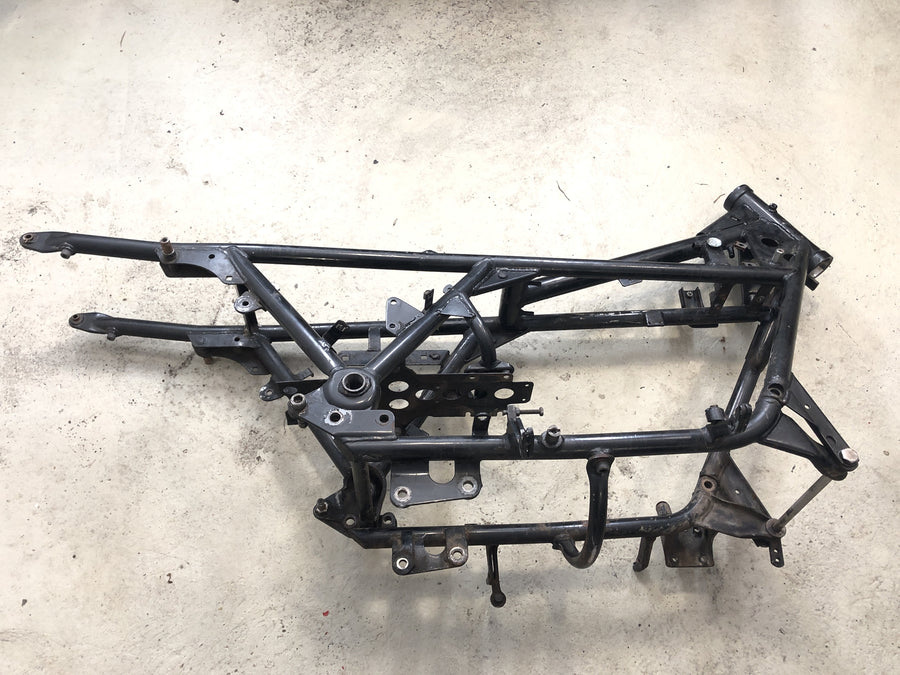Moto Guzzi California 1100i [1995] - Frame with letter