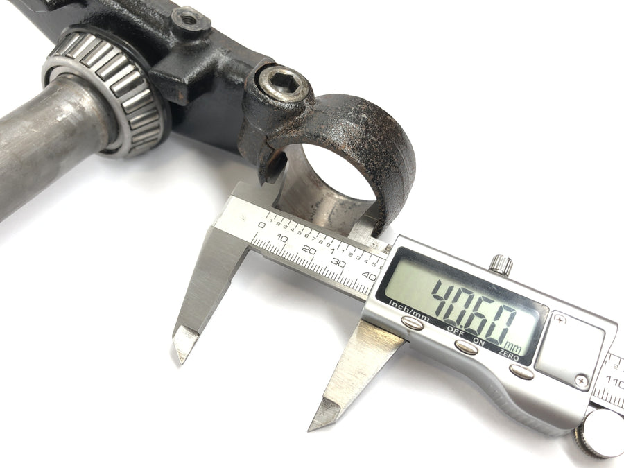 Honda CBR 1000 F SC24 [1991] - lower triple clamp