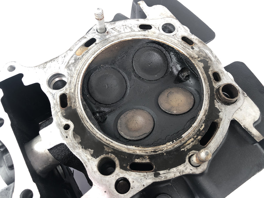 Kawasaki VN 1500 Classic VNT50D [2001] - cylinder head at the back