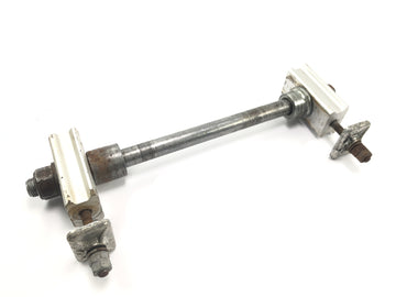 Honda FT 500 PC07 [1983] - Rear axle with chain tensioner