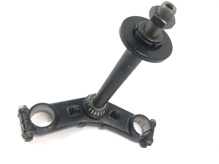 Kawasaki ZX -10 ZXT00B [1990] - fork bridge below