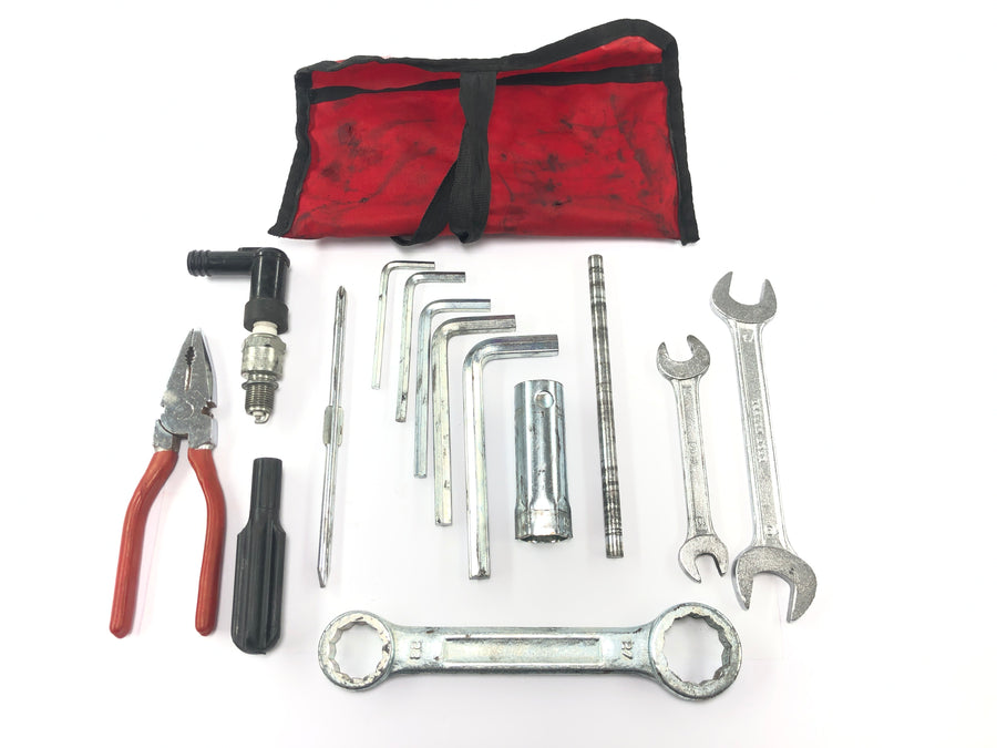 Moto Guzzi V11 Sport [1999] - On-board tools tool bag tool set
