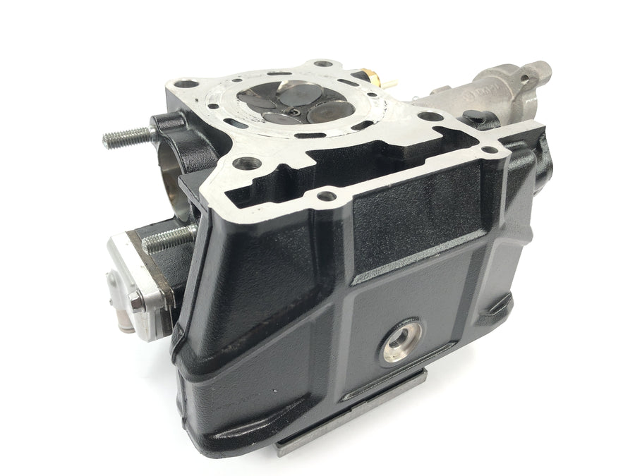Kawasaki Ninja 125 BX125B [2024] - cylinder head with intake in the intake