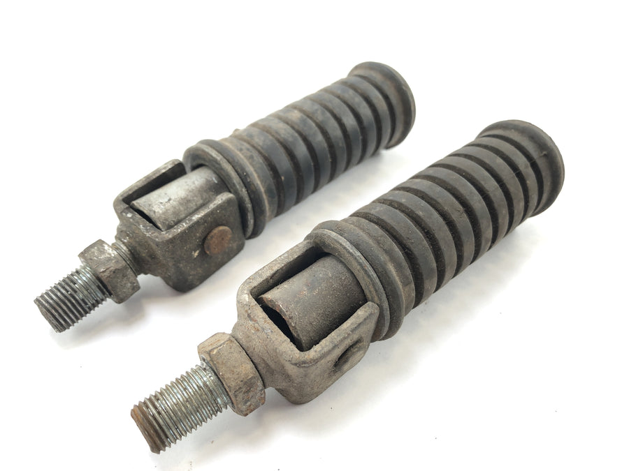 Yamaha XT 500 1U6 [1981] - Footrests Passenger Footrests Pair