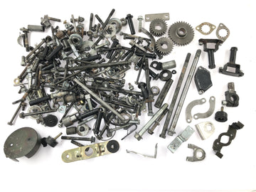 Suzuki RG 250 Gamma GJ21D [1987] - leftover parts and screws mixed lot