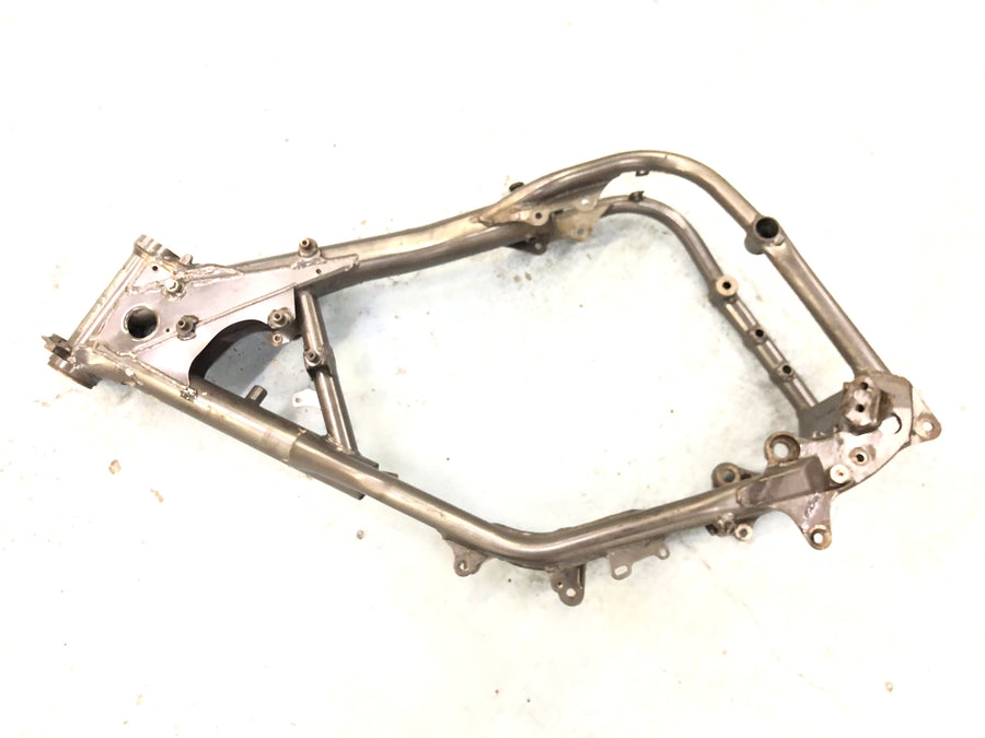 KTM 640 LC4 EGS [1999] - Frame main frame with vehicle registration document