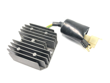Honda SLR 650 RD09 [1997] - Tension regulator rectifier charge control motorcycle