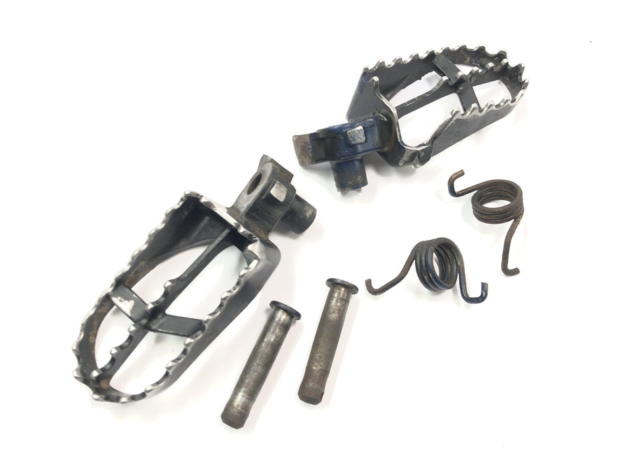 Yamaha YZ 426 F [2000] - Driver's footrests left and right set pair