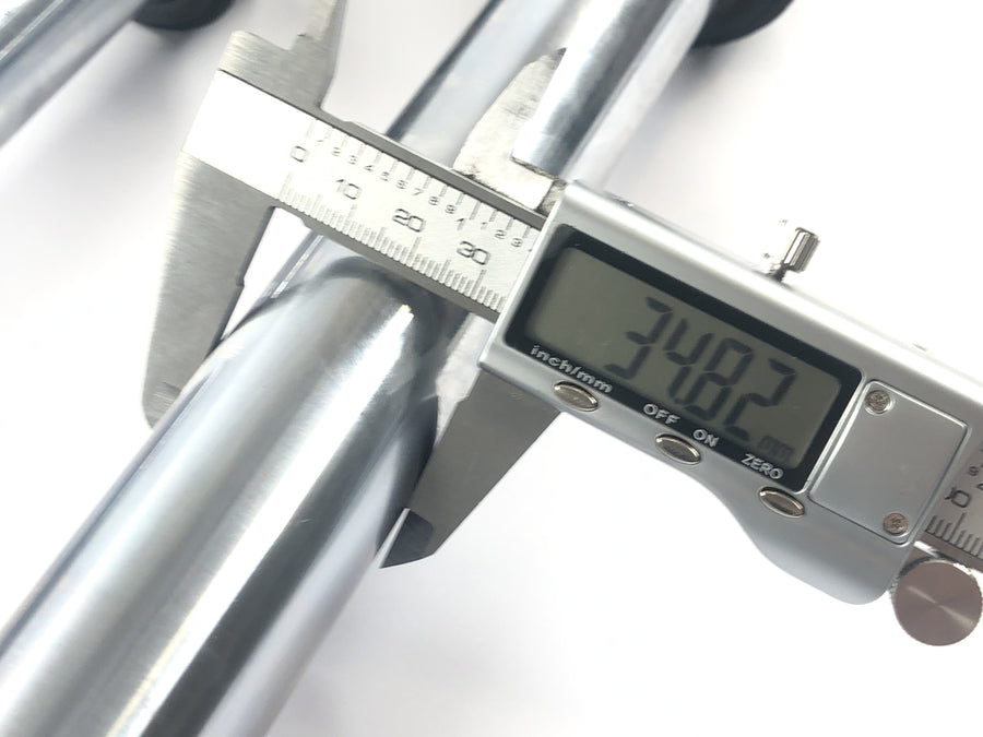 Honda NSR 125 JC20 [1991] - Telegabel Vordergabel mit Achse