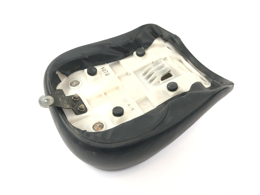 Kawasaki VN 1600 Classic VNT60A [2007] - Pillion seat passenger seat cushion
