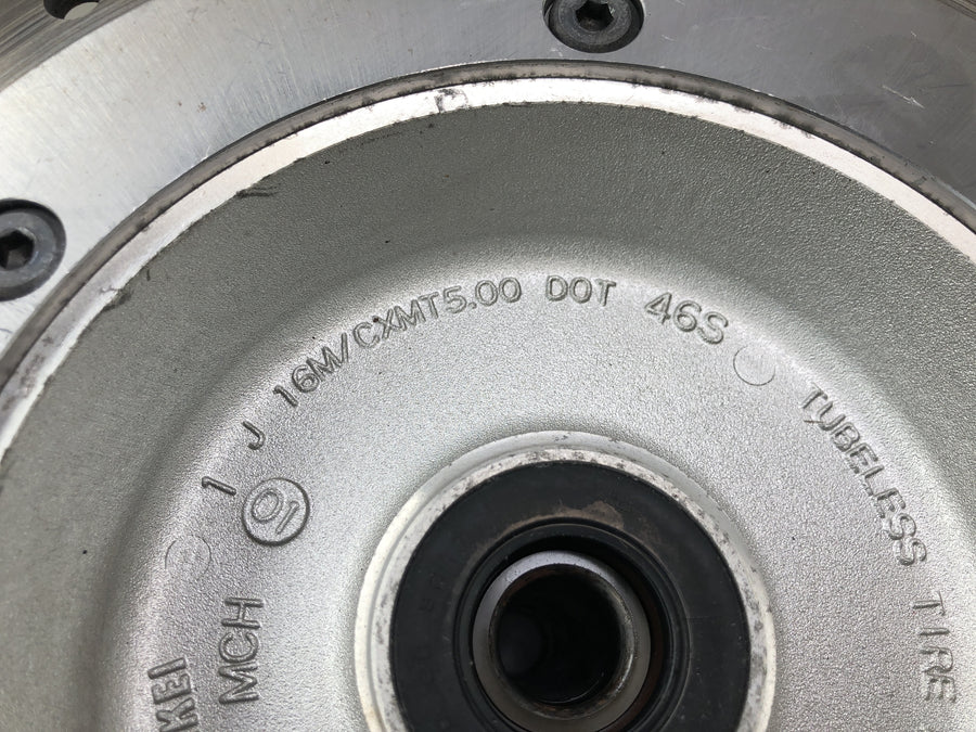 Honda VTX 1800 SC46 [2004] - Rear wheel rim 5.00 x 16"