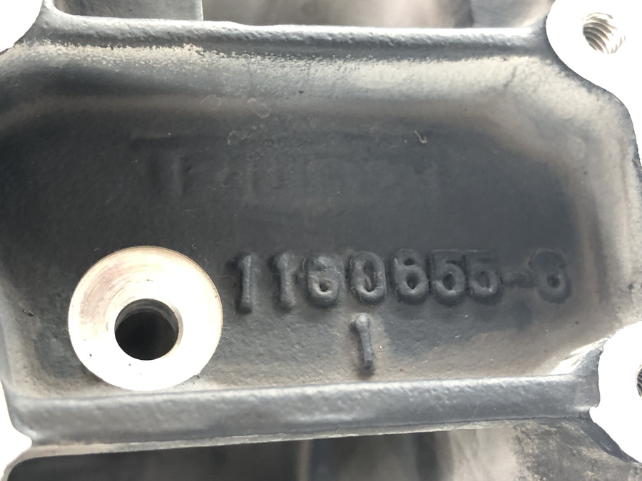 Triumph Tiger 900 T400 [1998] - engine housing crankcase empty housing engine block
