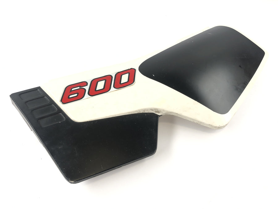 Yamaha XT 600 43F [1985] - Side cladding cover at the back left