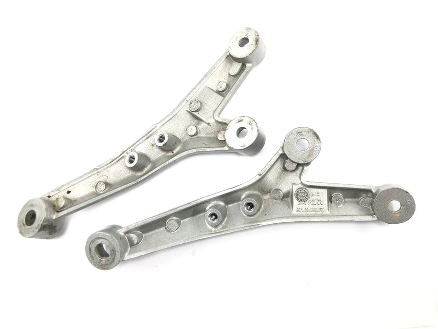 KTM RC 125 [2016] - Engine mount engine mount left and right