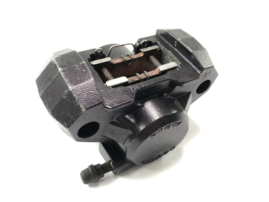 Suzuki GSX-R 1100 W GU75 C [1994] - Rear brake caliper